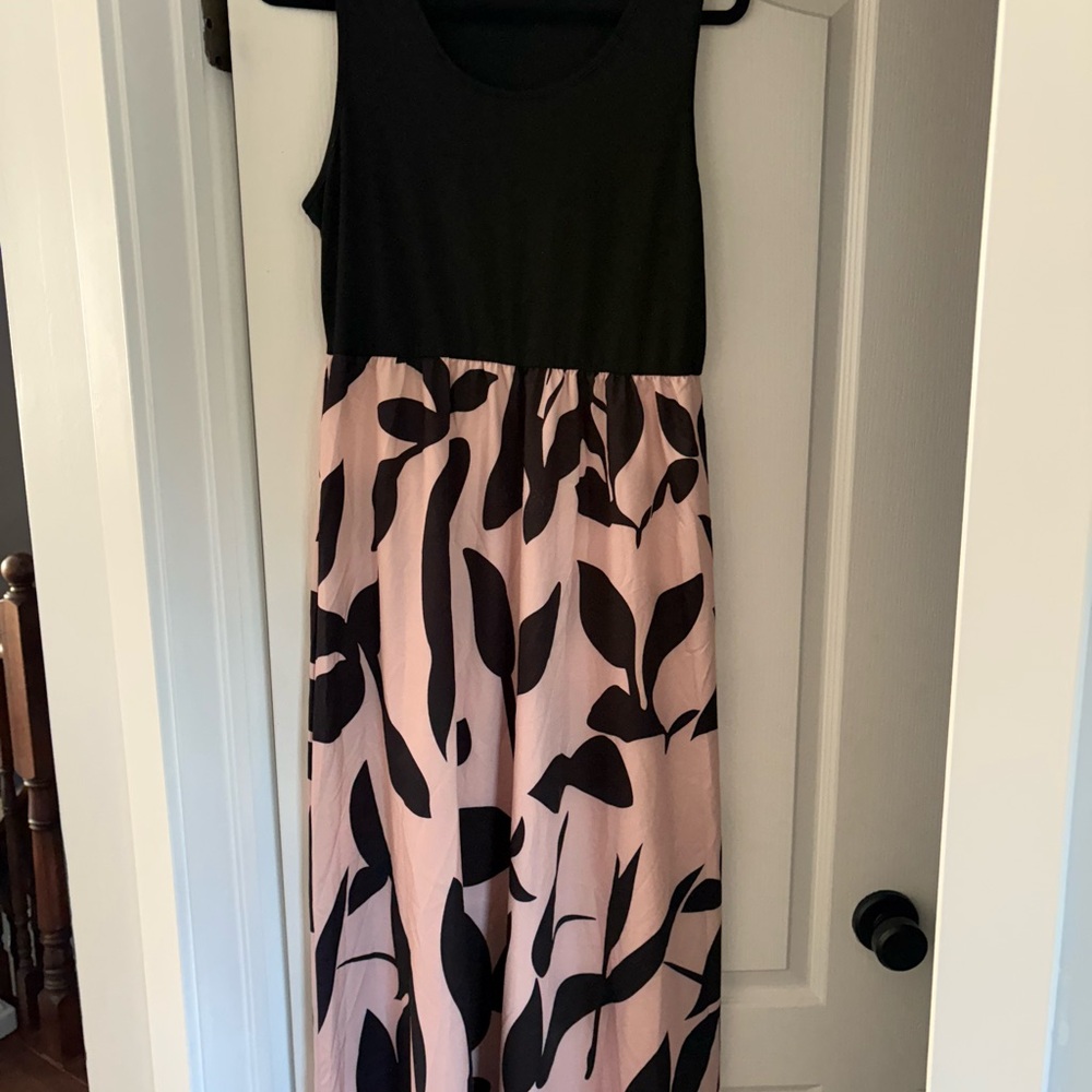 Black and Pink Sleeveless Dress